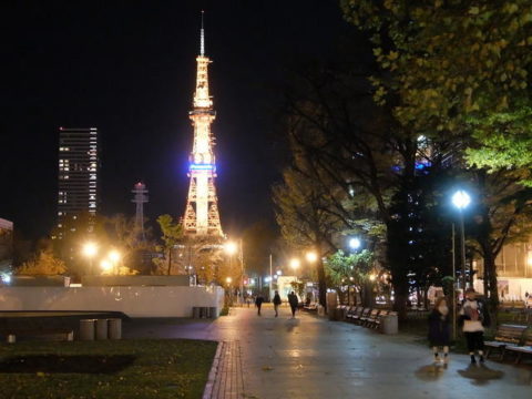 札幌大通り公園　さっぽろテレビ塔　夜景