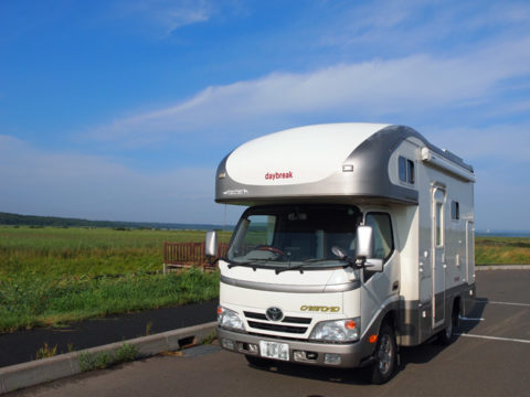 キャンピングカーデイブレイク 北海道 涛沸湖にて