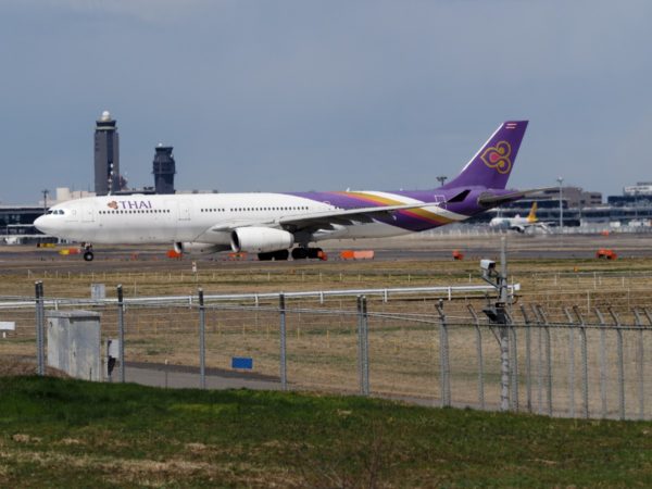 タイ国際航空A330-300成田空港にて