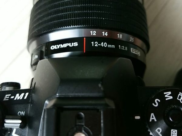 オリンパス12-40mmF2.8PROのズームレンズがおかしくなる