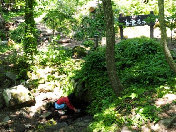 利尻山に日本百名水、甘露泉水