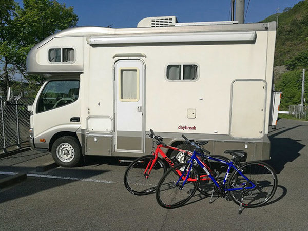 キャンピングカーにクロスバイクを積んでしまなみ海道をサイクリング