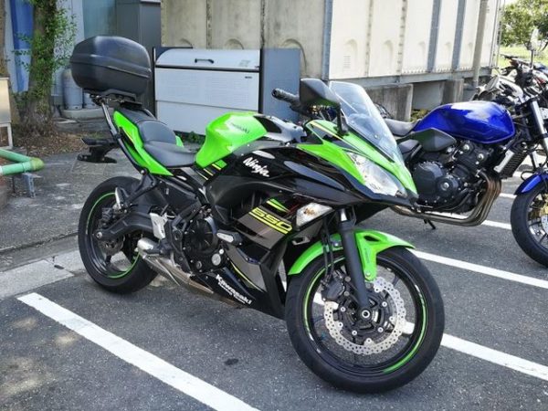 ホンダモーターサイクリストスクールで見かけたカワサキNinja650