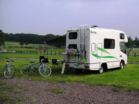 北海道 キャンピングカークレソンでキャンプ
