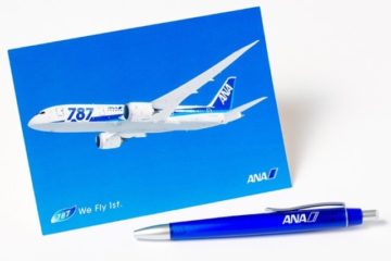 ANAのポストカードとボールペン
