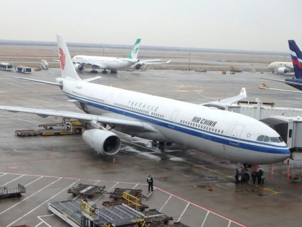 中国国際航空(エアチャイナ)エアバスA330-300,上海空港